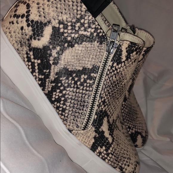 Wedges New with tags - Picture 7 of 15